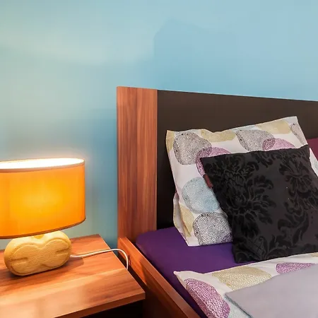 Na Zborenci 10 Apartman
