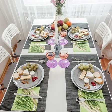 Apartment Na Zborenci 10