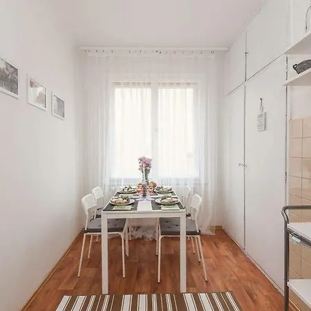 Apartment Na Zborenci 10 *